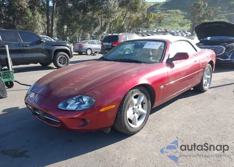 1997 Jaguar Xk8 z USA, uszkodzony, nr VIN SAJGX2749VC011620